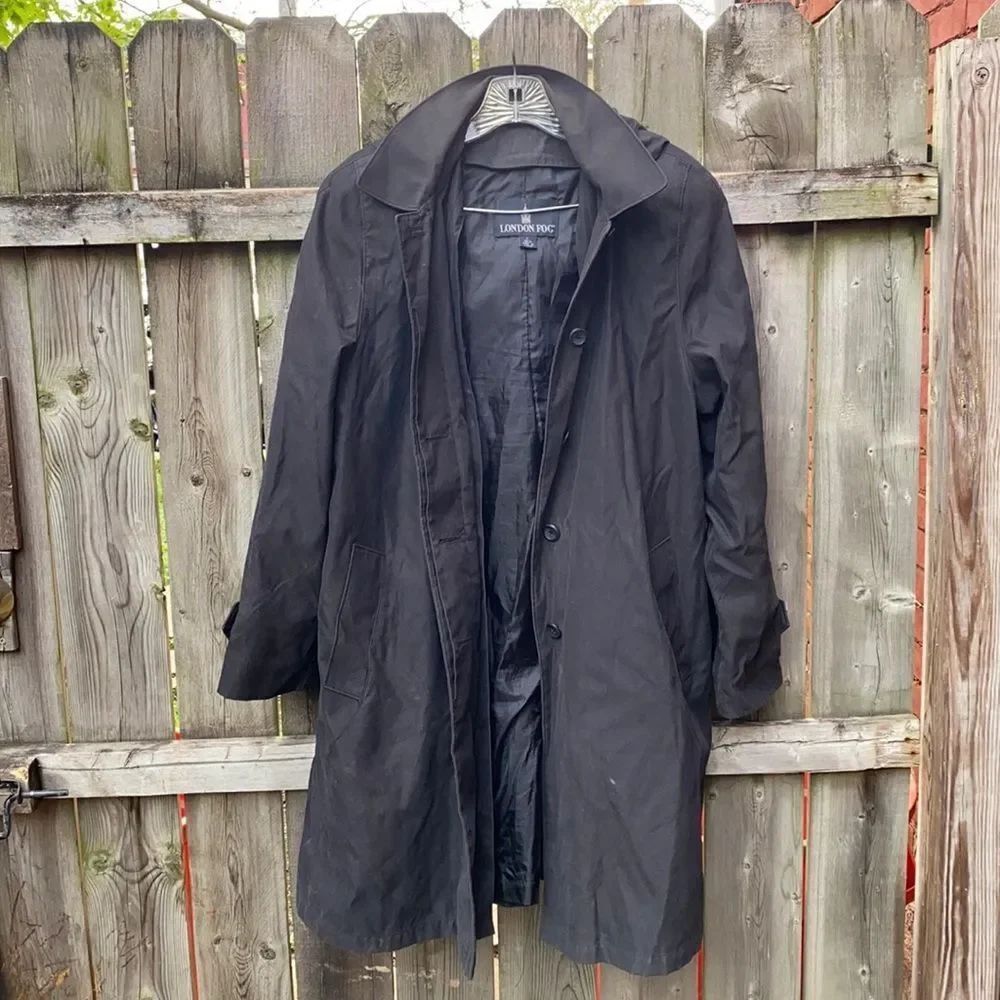 London fog black trench coat sz. L